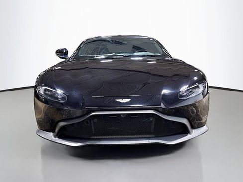 Used 2020 Aston Martin V8 Vantage Coupe RWD image 2