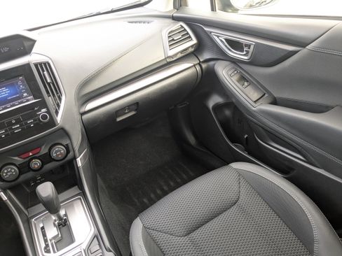 Used 2021 Subaru Forester Premium image 19