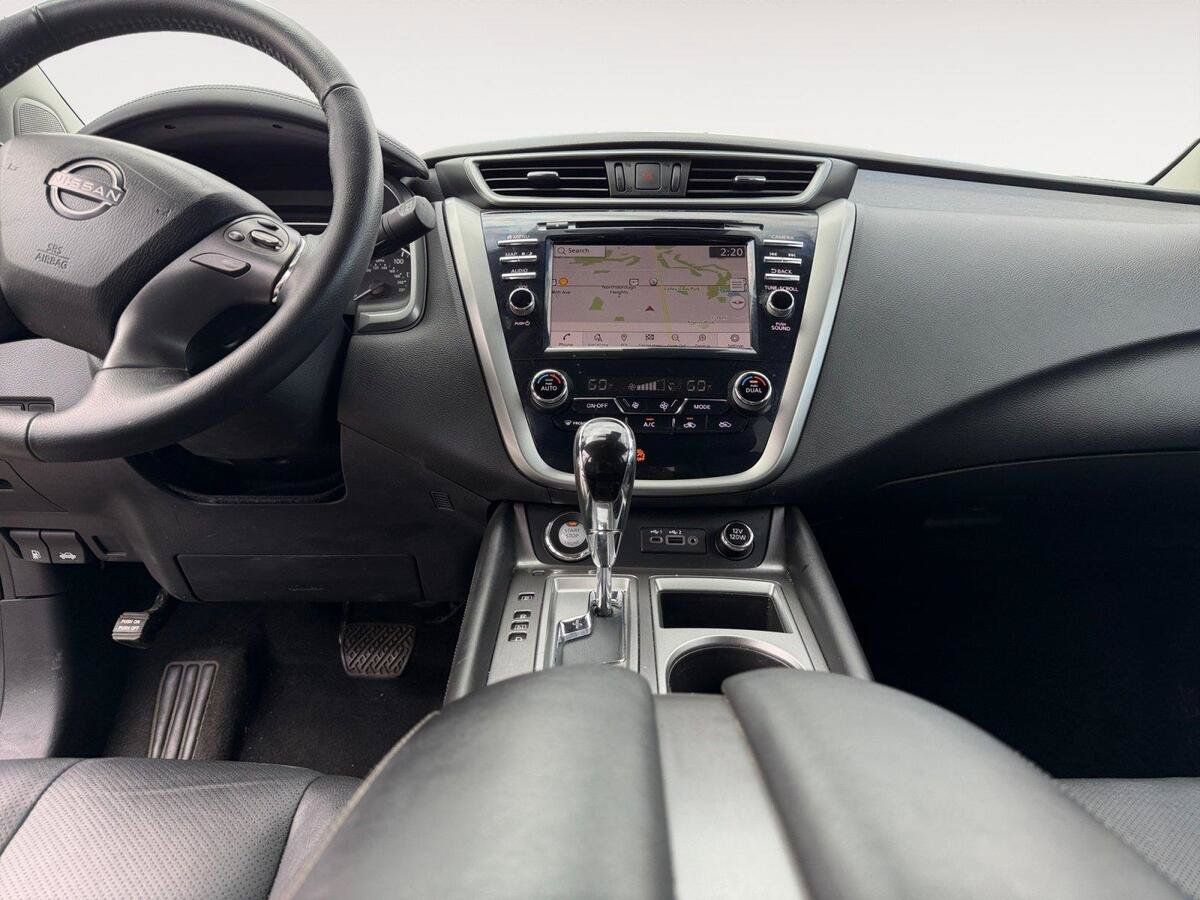 Used 2024 Nissan Murano SL AWD/4WD image 11