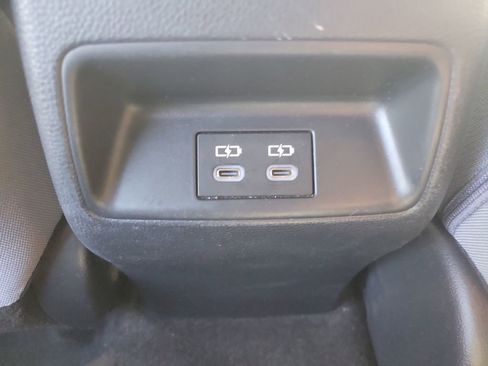 Used 2024 Toyota Corolla SE image 11