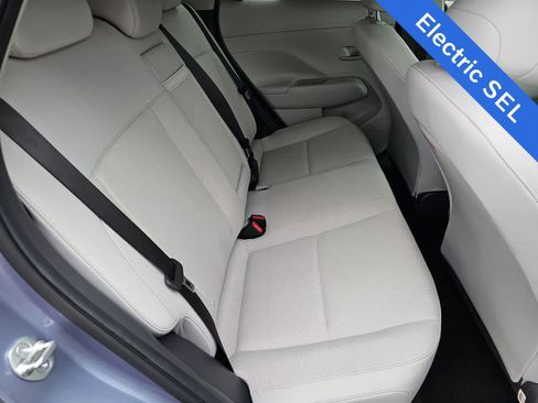 Certified 2024 Hyundai Kona SEL FWD image 17
