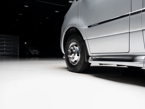 Used 2021 Mercedes-Benz Sprinter 3500 image 89