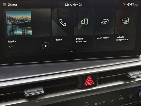 New 2026 Kia Sorento S image 12