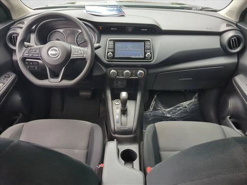 Used 2024 Nissan Kicks S FWD image 16