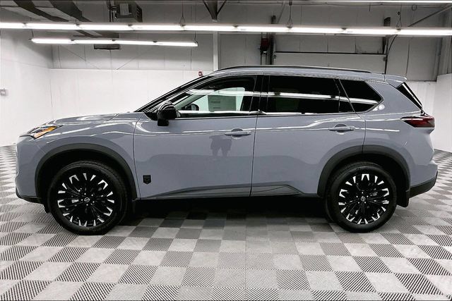New 2026 Nissan Rogue Dark Armor FWD image 17
