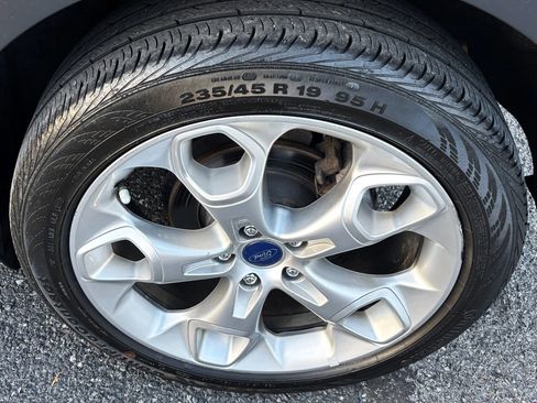 Used 2013 Ford Escape Titanium w/ Parking Technology Pkg image 8