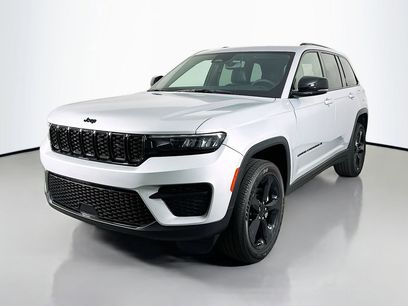 Used 2024 Jeep Grand Cherokee Altitude