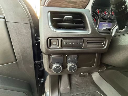 Used 2021 Chevrolet Tahoe LS RWD image 42