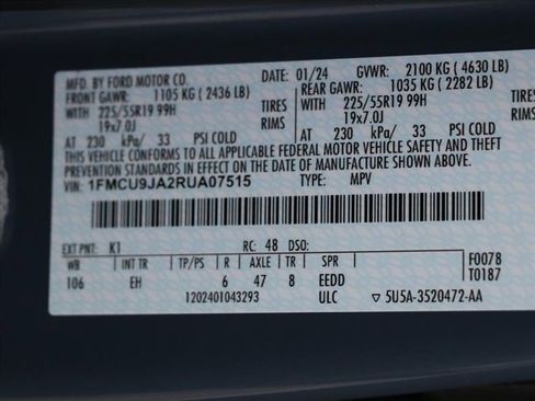 Used 2024 Ford Escape Platinum image 31