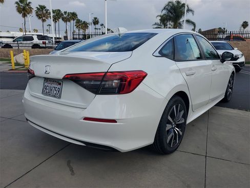 Certified 2023 Honda Civic EX image 5