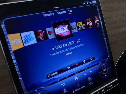 Certified 2023 Mercedes-Benz EQS 450+ Sedan image 21