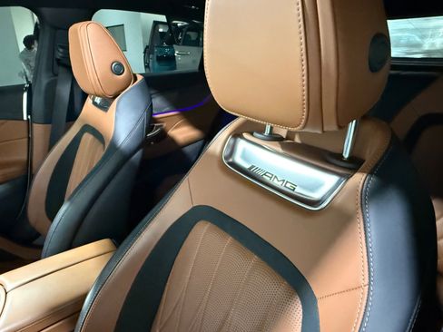 Used 2023 Mercedes-Benz AMG GT 43 w/ Driver Assistance Package image 39