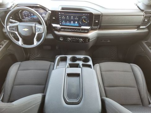 Used 2024 Chevrolet Silverado 1500 LT AWD/4WD image 28