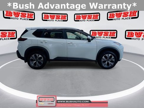 Used 2022 Nissan Rogue SV image 4