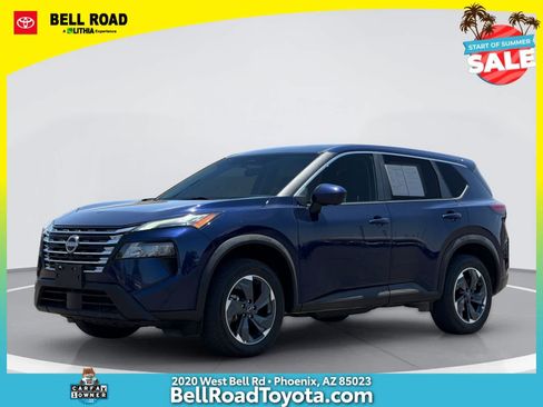 Used 2024 Nissan Rogue SV AWD/4WD image 1