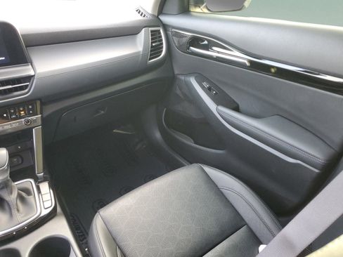 Certified 2025 Kia Seltos EX w/ EX Sunroof Package image 15