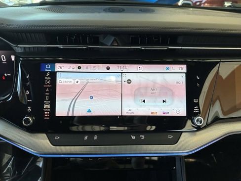 Used 2025 Jeep Wagoneer S Launch Edition image 36