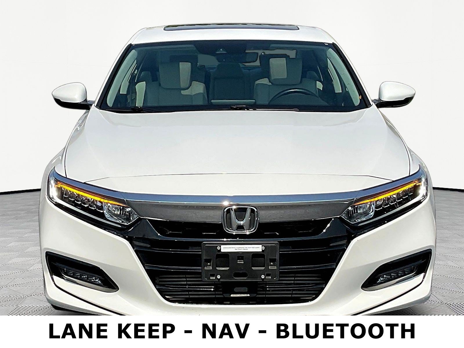 Used 2018 Honda Accord EX-L image 2