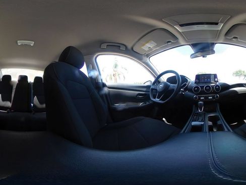 Used 2025 Nissan Sentra S FWD image 40