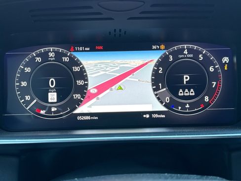 Used 2021 Land Rover Range Rover Sport HSE Dynamic image 9