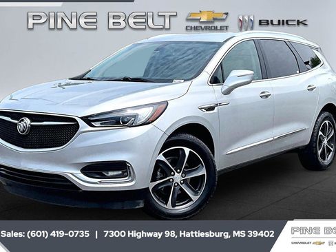 Used 2020 Buick Enclave Essence w/ Sport Touring Edition FWD image 10
