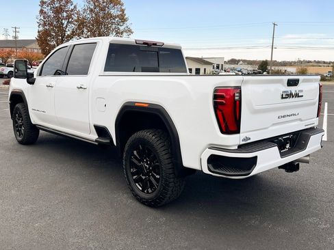 Used 2024 GMC Sierra 2500 Denali Ultimate image 15