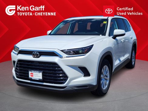 Certified 2025 Toyota Grand Highlander AWD image 1