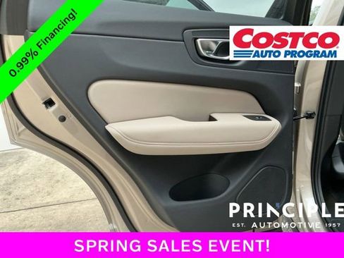 New 2026 Volvo XC60 B5 Plus w/ Protection Package Premier AWD/4WD image 32