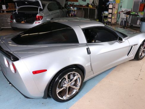 Used 2011 Chevrolet Corvette Grand Sport w/ Preferred Equipment Group RWD image 88