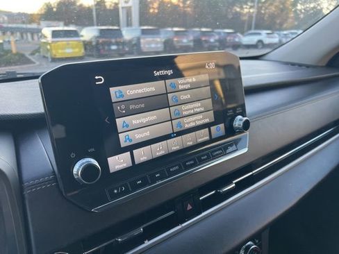 Used 2022 Mitsubishi Outlander SEL image 17