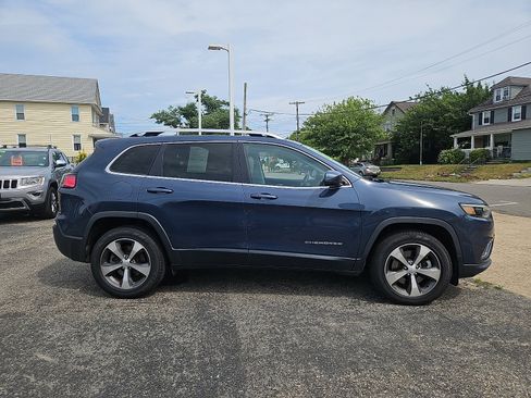 Used 2021 Jeep Cherokee Limited AWD/4WD image 8
