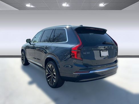 Certified 2026 Volvo XC90 B6 Ultra w/ Protection Package AWD/4WD image 3