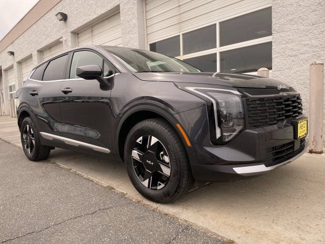 Used 2026 Kia Sportage LX AWD/4WD image 10
