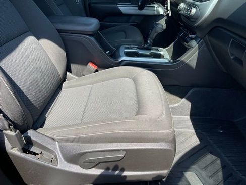 Used 2016 Chevrolet Colorado LT w/ LT Convenience Package image 14