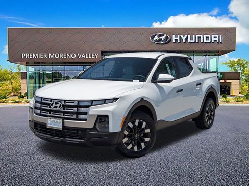 New 2025 Hyundai Santa Cruz SE image 1