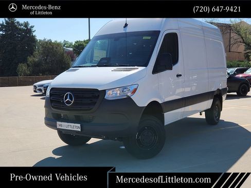 Used 2025 Mercedes-Benz Sprinter 2500 image 1