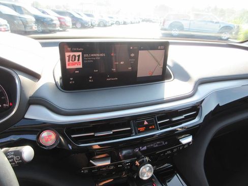 Used 2023 Acura MDX SH-AWD w/ Technology Package image 32