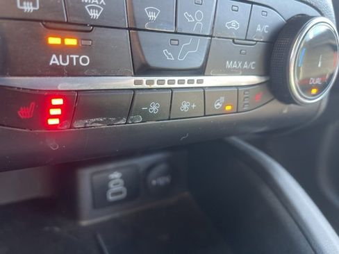 Used 2024 Ford Escape ST-Line image 41