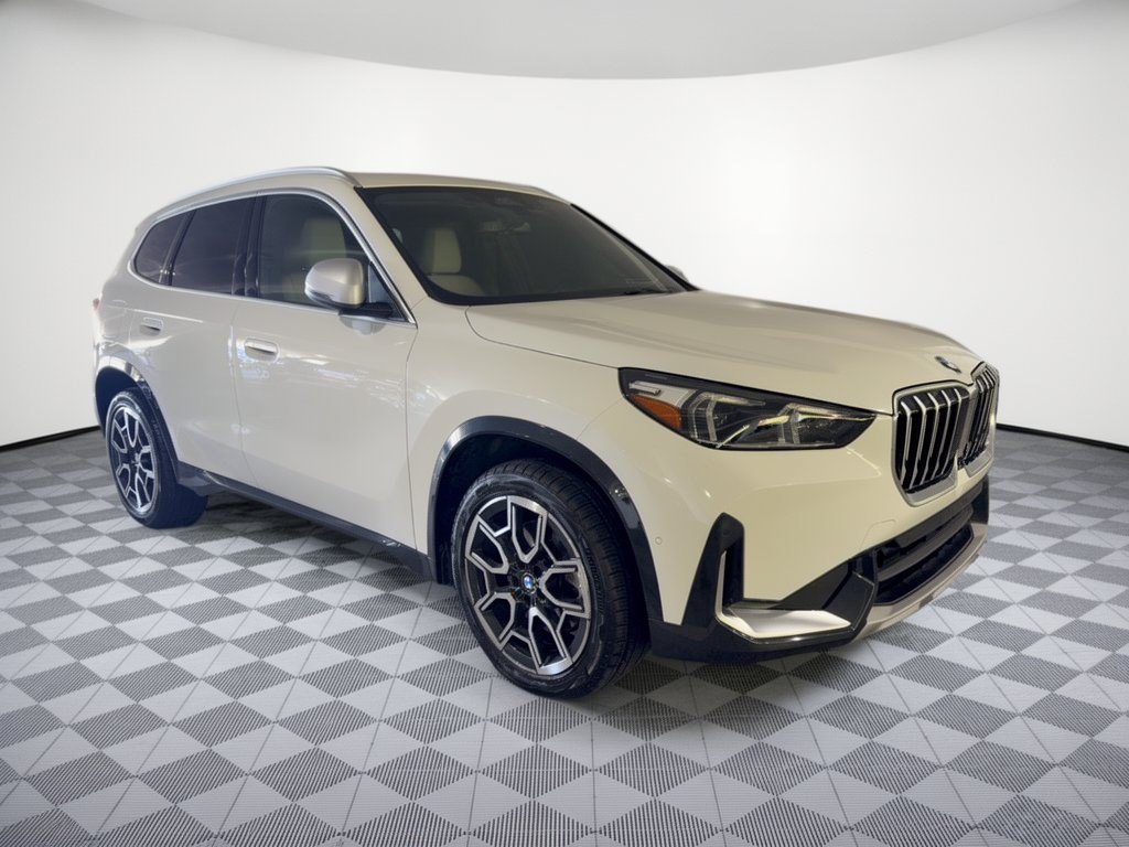 Certified 2023 BMW X1 xDrive28i w/ Premium Package AWD/4WD image 5