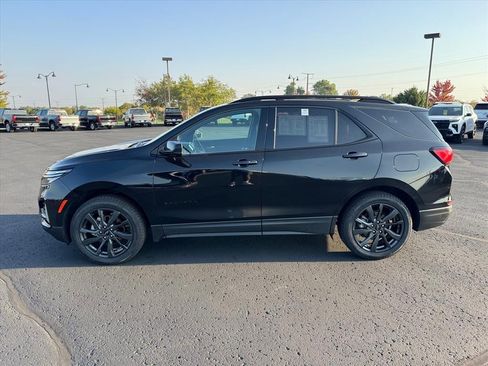 Used 2022 Chevrolet Equinox RS image 2