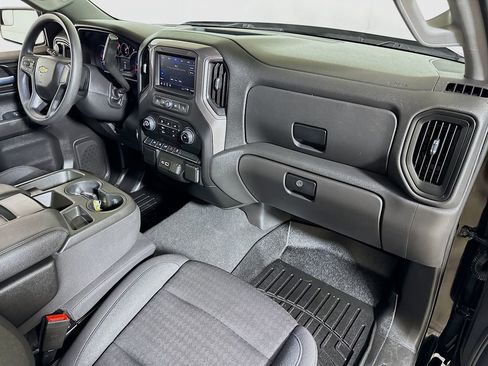Certified 2023 Chevrolet Silverado 1500 Custom AWD/4WD image 25