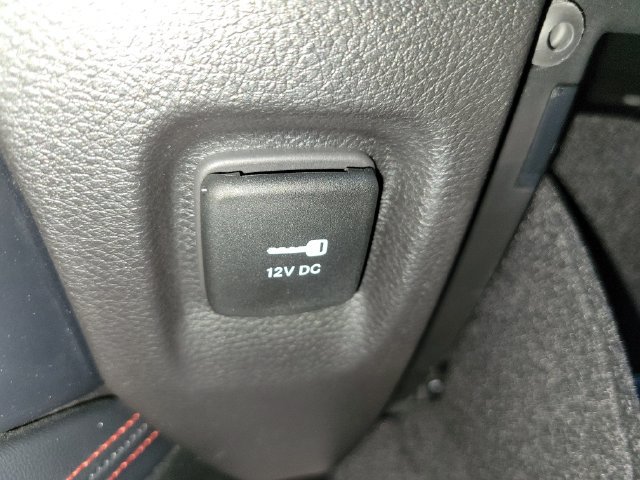 Used 2025 Dodge Durango GT RWD image 32