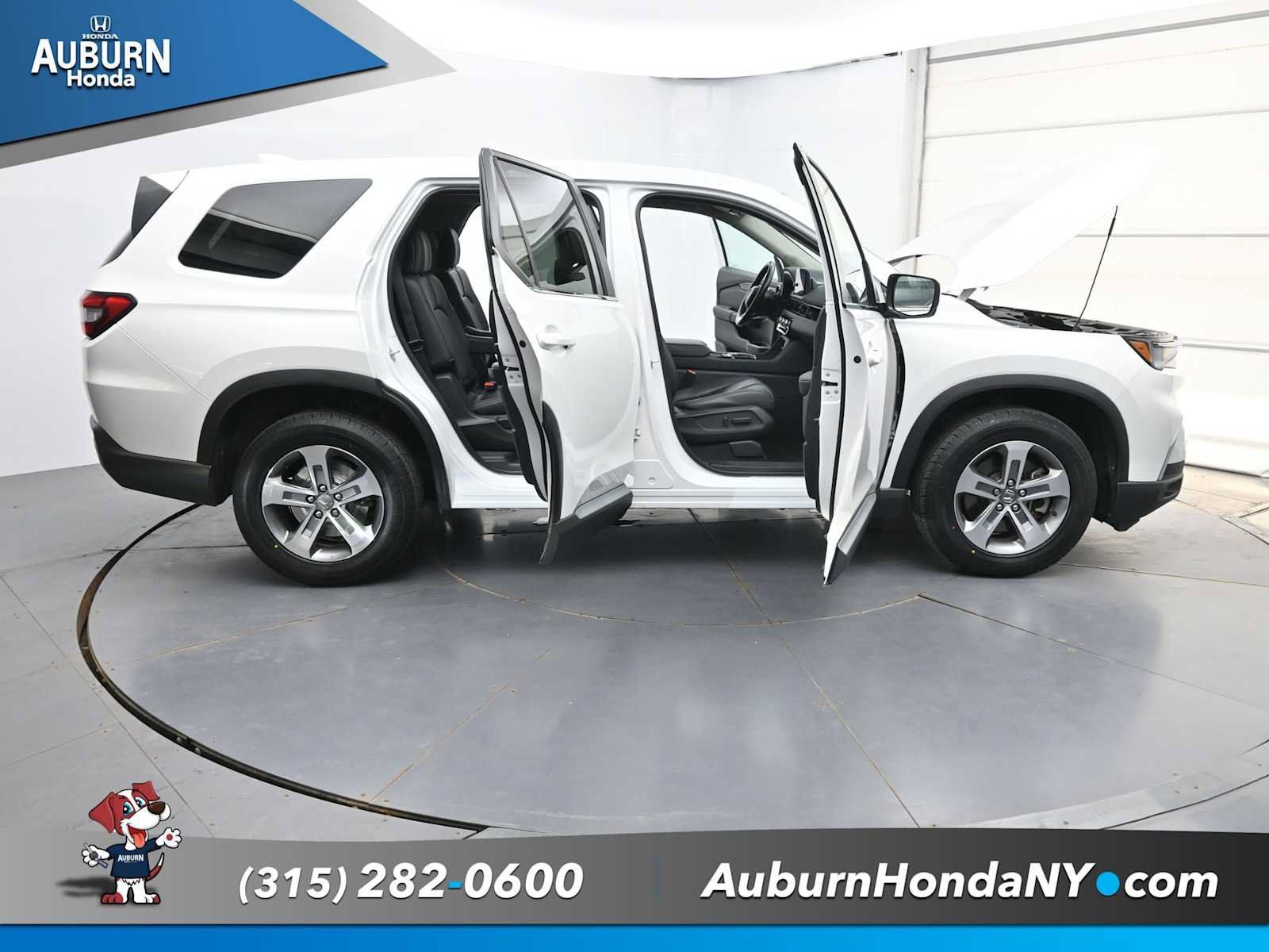 Used 2023 Honda Pilot EX-L image 41