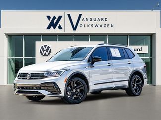 New 2024 Volkswagen Tiguan SE R-Line video 1