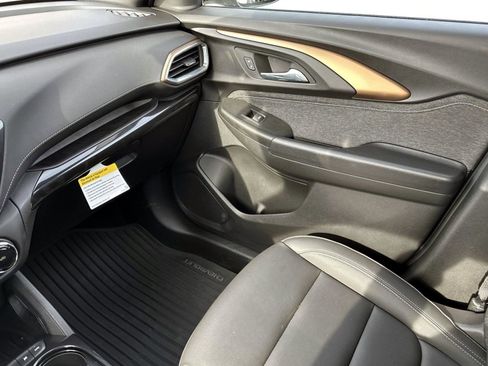 Certified 2023 Chevrolet TrailBlazer ACTIV w/ Convenience Package image 28