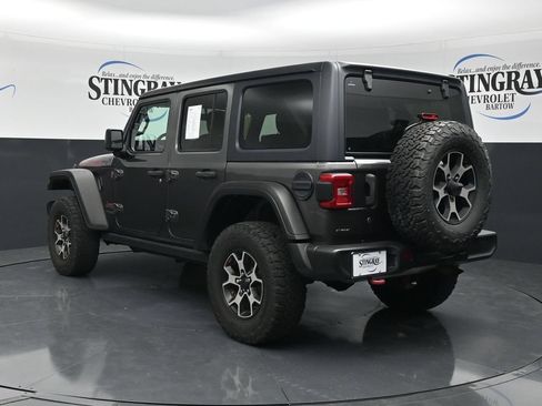 Used 2019 Jeep Wrangler Unlimited Rubicon w/ LED Lighting Group AWD/4WD image 6