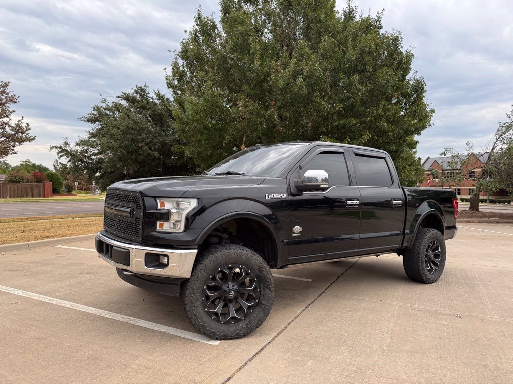 Used 2017 Ford F150 King Ranch w/ Equipment Group 601A Luxury AWD/4WD image 9