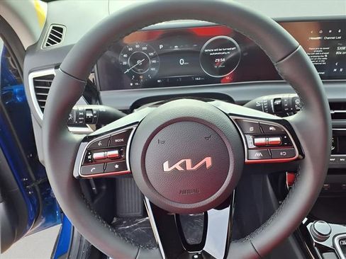 New 2025 Kia Seltos X-Line image 13