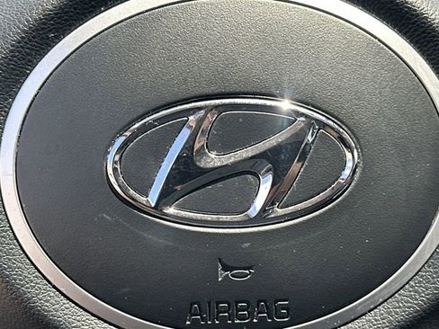 Certified 2024 Hyundai Tucson SEL FWD image 24
