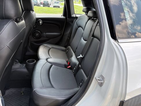 Used 2016 MINI Cooper 4-Door Hardtop FWD image 31